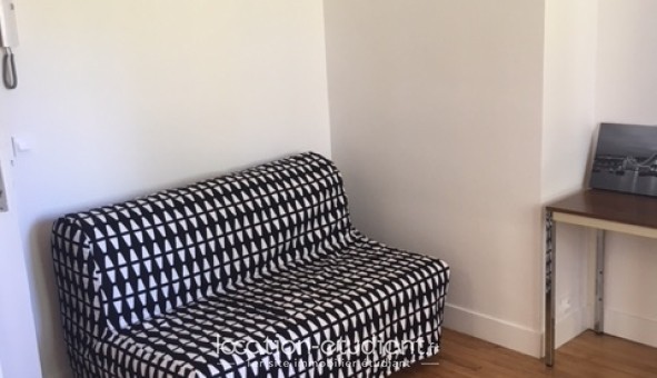 Logement étudiant Studio &agrave; Villejuif (94800)