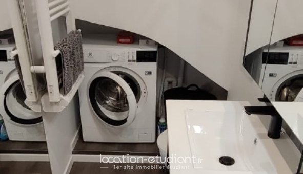 Logement étudiant Studio &agrave; Villeneuve Loubet (06270)