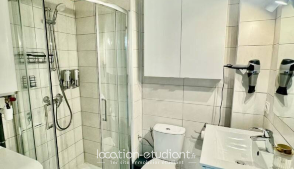 Logement étudiant Studio &agrave; Villeneuve Loubet (06270)
