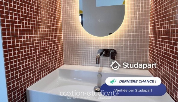Logement étudiant Studio &agrave; Villeneuve lès Avignon (30400)