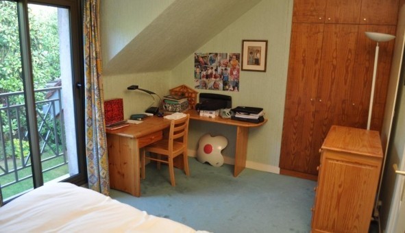 Logement �tudiant T1 &agrave; Viroflay (78220)