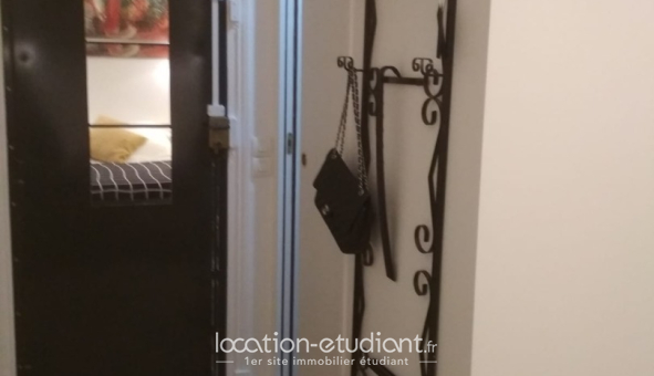 Logement étudiant Studio &agrave; Vitry sur Seine (94400)