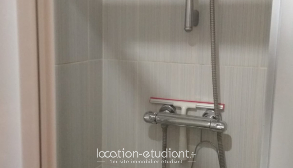Logement étudiant Studio &agrave; Vitry sur Seine (94400)