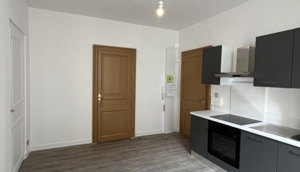 Logement tudiant Location T2 Vide Abjat sur Bandiat (24300)