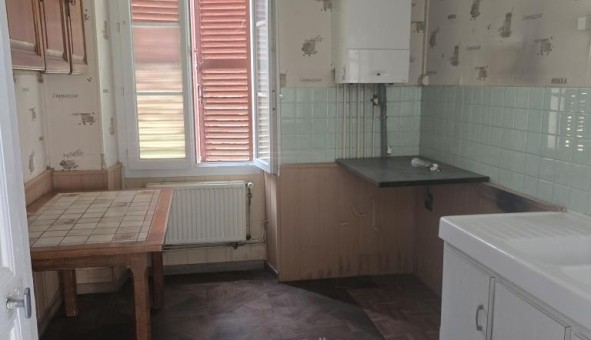 Logement tudiant T2 à Achres (18250)