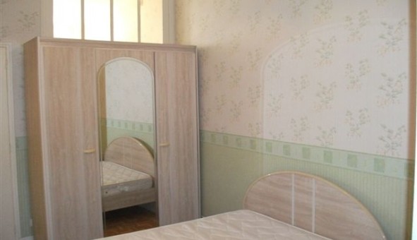 Logement tudiant T2 à Agen (47000)