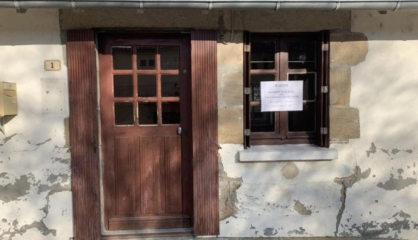 Logement tudiant T2 à Agonges (03210)