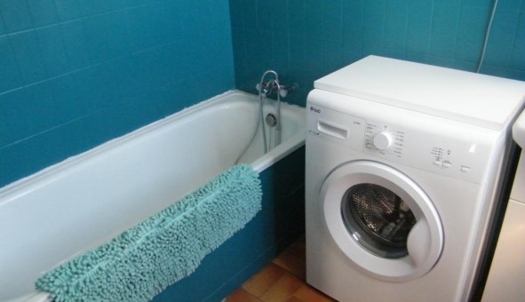 Logement tudiant T2 à Ailhon (07200)