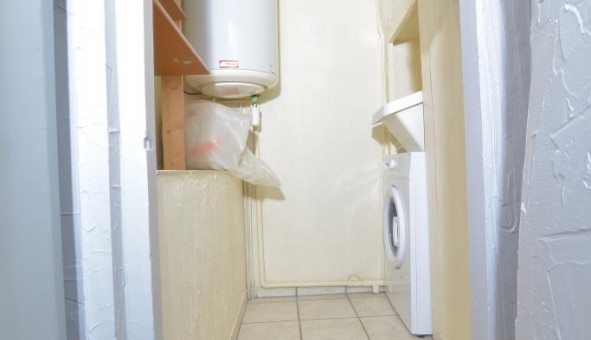 Logement tudiant T2 à Ailhon (07200)