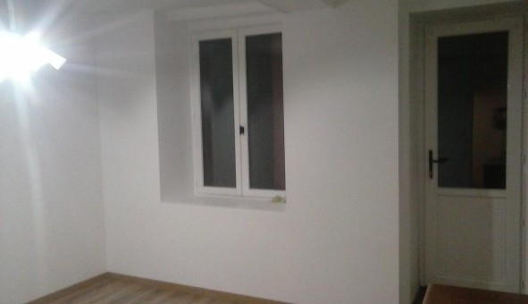 Logement tudiant T2 à Aillires Beauvoir (72600)