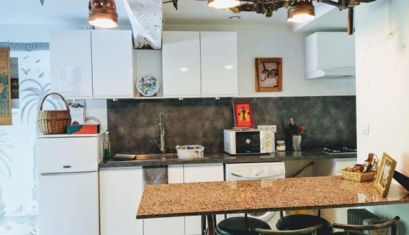 Logement �tudiant T2 &agrave; Airoux (11320)