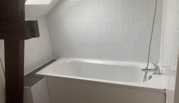 Logement �tudiant T2 &agrave; Aizy Jouy (02370)