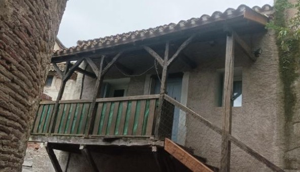 Logement tudiant T2 à Albas (46140)