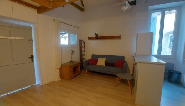 Logement tudiant T2 à Albas (46140)