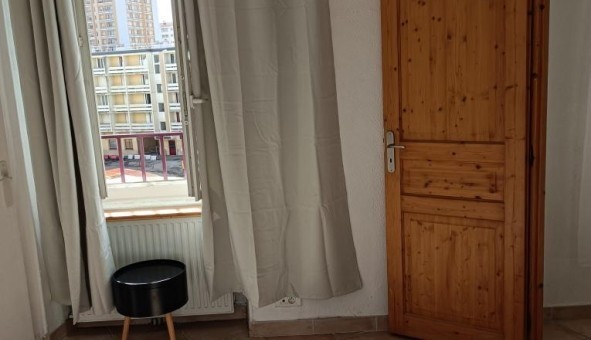 Logement tudiant T2 à Als (30100)