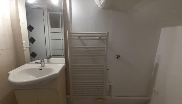 Logement tudiant T2 à Als (30100)