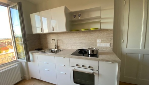 Logement �tudiant T2 &agrave; Alix (69380)