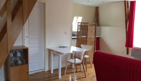 Logement tudiant T2 à Allas les Mines (24220)