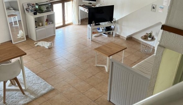 Logement tudiant T2 à Alleins (13980)