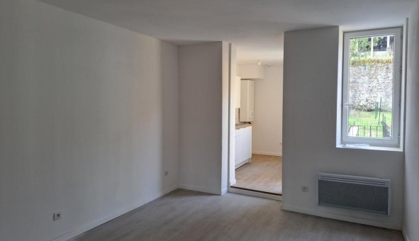Logement tudiant T2 à Almont les Junies (12300)
