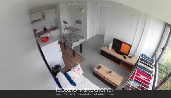 Logement �tudiant T2 &agrave; Amb�s (33810)