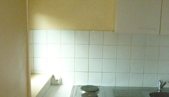Logement étudiant Location T2 Vide Amiens (80090)