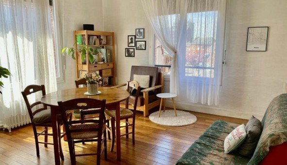 Logement étudiant Location T2 Vide Amiens (80090)