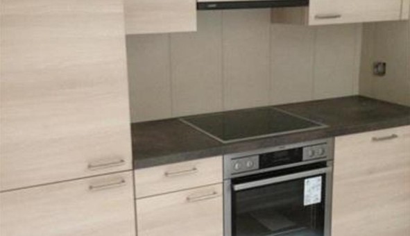 Logement tudiant Location T2 Vide Amiens (80090)
