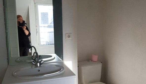 Logement tudiant Location T2 Vide Amiens (80090)
