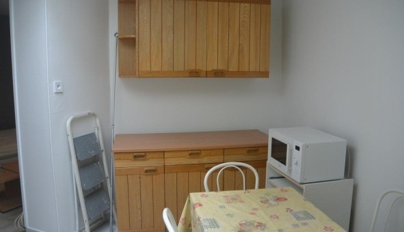Logement tudiant Location T2 Vide Amiens (80090)