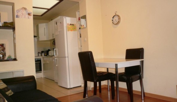Logement tudiant Location T2 Vide Amiens (80090)