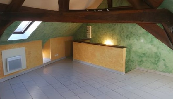 Logement �tudiant T2 &agrave; Ancy le Franc (89160)