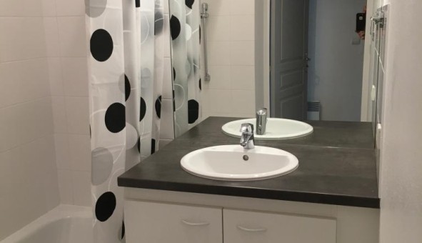 Logement tudiant T2 à Andelarre (70000)