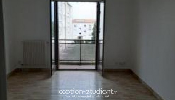 Logement tudiant T2 à Andrzieux Bouthon (42160)