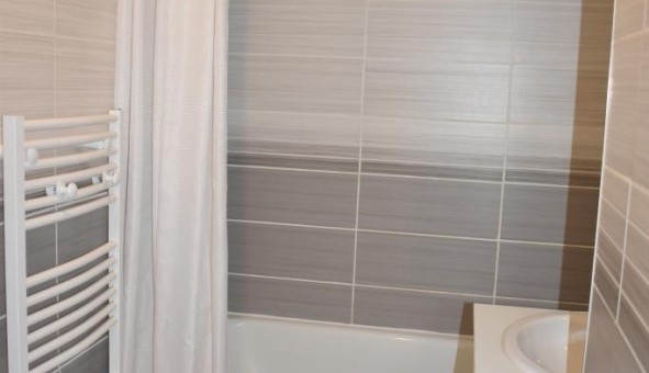 Logement tudiant T2 à Angers (49000)