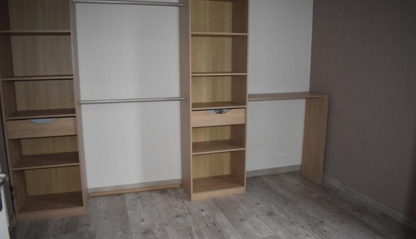 Logement tudiant T2 à Angers (49000)
