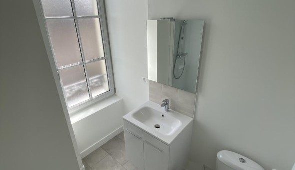 Logement tudiant T2 à Angers (49000)