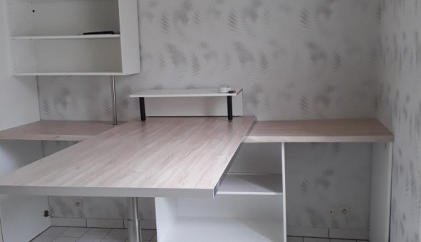 Logement étudiant Location T2 Vide Angers (49000)