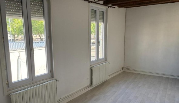 Logement tudiant T2 à Angers (49000)