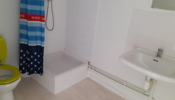 Logement tudiant T2 à Angers (49000)