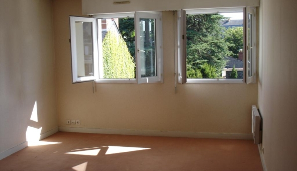 Logement tudiant Location T2 Vide Angers (49000)