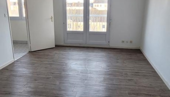 Logement �tudiant Location T2 Vide Angers (49000)