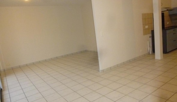 Logement tudiant T2 à Anglars (46120)