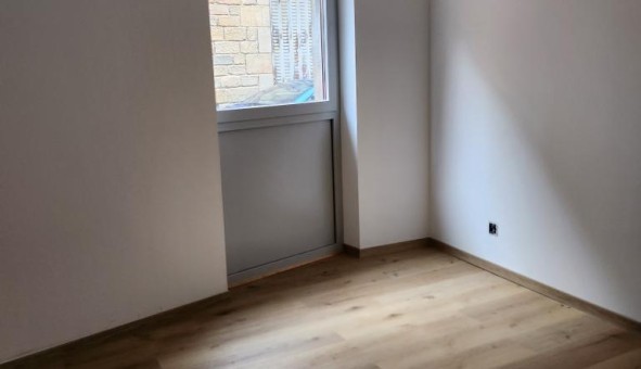 Logement tudiant T2 à Anglars (46120)