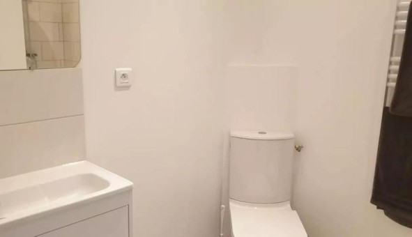 Logement tudiant T2 à Angoulme (16000)