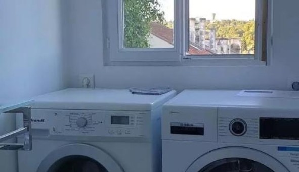 Logement tudiant T2 à Angoulme (16000)