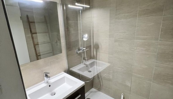 Logement �tudiant T2 &agrave; Angoul�me (16000)