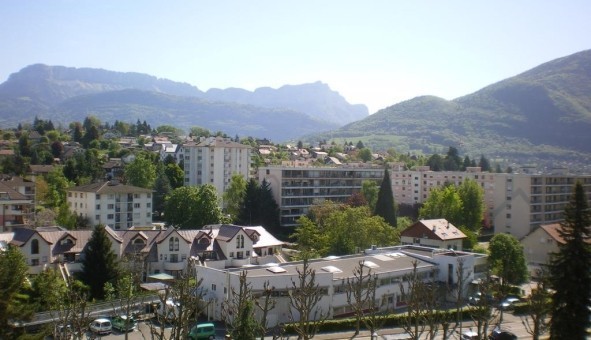 Logement tudiant T2 à Annecy (74000)