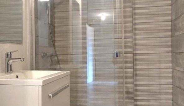 Logement tudiant T2 à Annecy (74000)