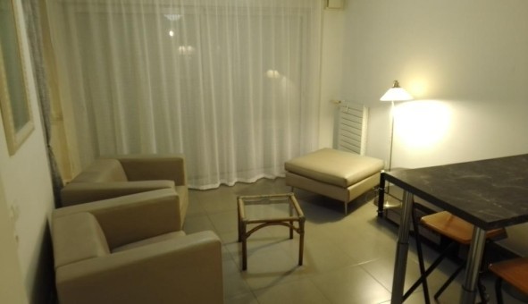 Logement tudiant T2 à Annecy (74000)